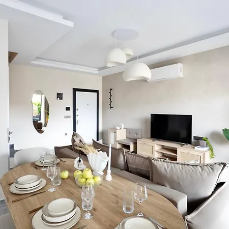 Sa Apartments! Lux 2br Duplex 150m To The