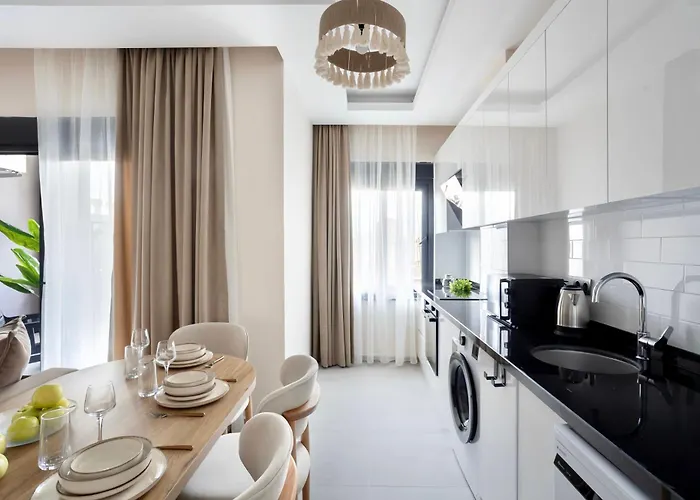 Sa Apartments! Lux 2br Duplex 150m To The