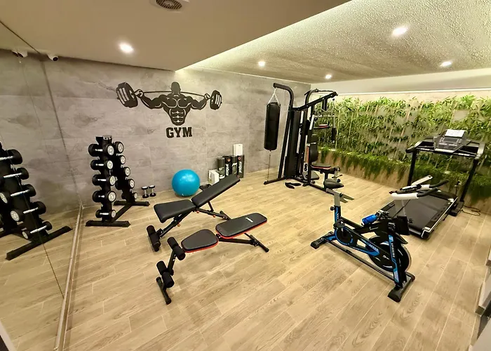 Sa Apartments! Cleopatra Sea View 1bd アパート *